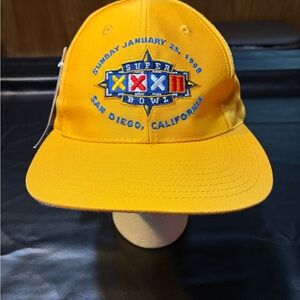 Vintage NFL Super Bowl XXXII Denver vs GB Logo Athletic Yellow Strapback Cap